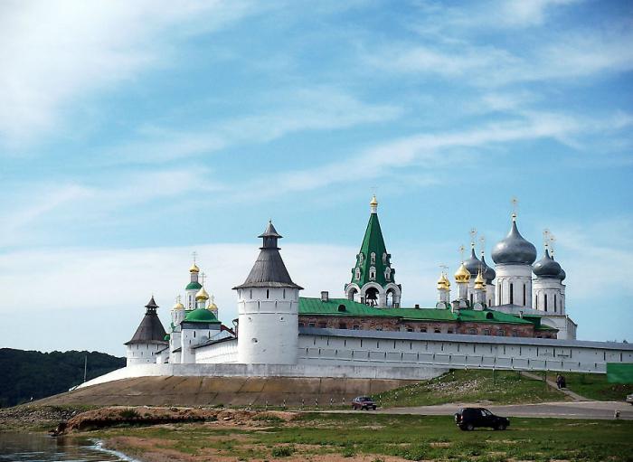 Makaryevsky मठ निज़नी नोवगोरोड क्षेत्र का खजाना
